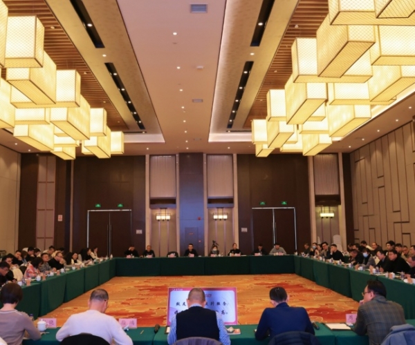 �ܽ�2025حyl6809����˿��ó��չ����۽��³�